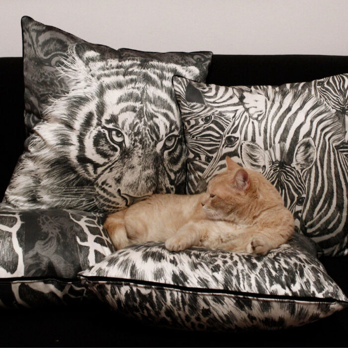 square cushion TAITÙ